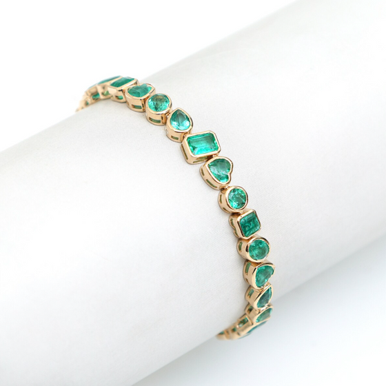 EMERALD MIX-SHAPE BEZELED BRACELET