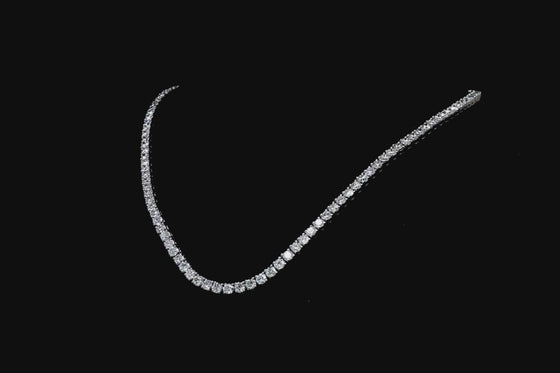 CLASSIC DIAMOND TENNIS NECKLACE