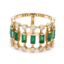  DIAMOND & EMERALD CAGE RING