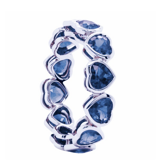 BLUE SAPPHIRE HEART BEZELED ETERNAL RING